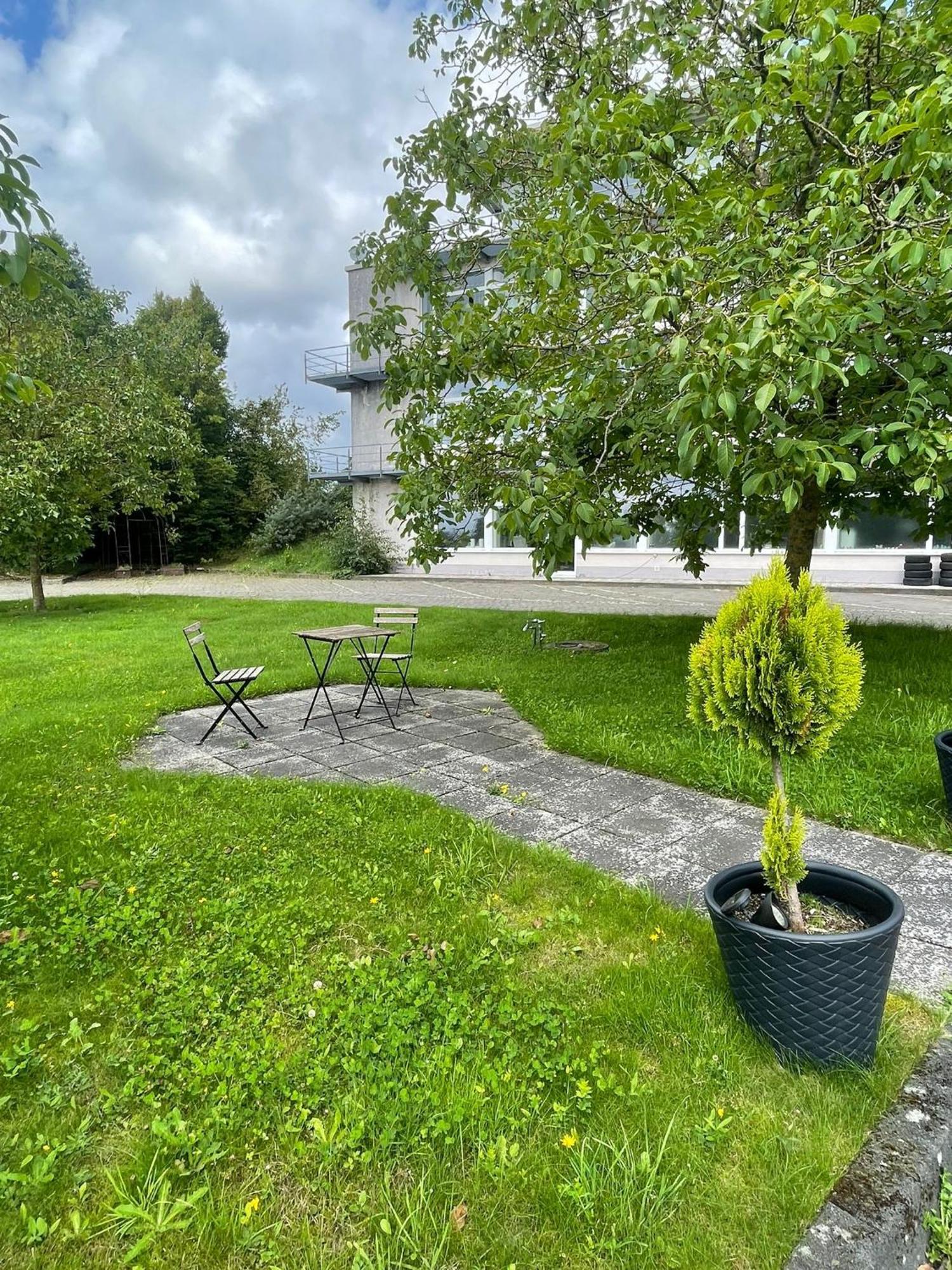 Eventhaus Aparthotel Panzweiler Ngoại thất bức ảnh