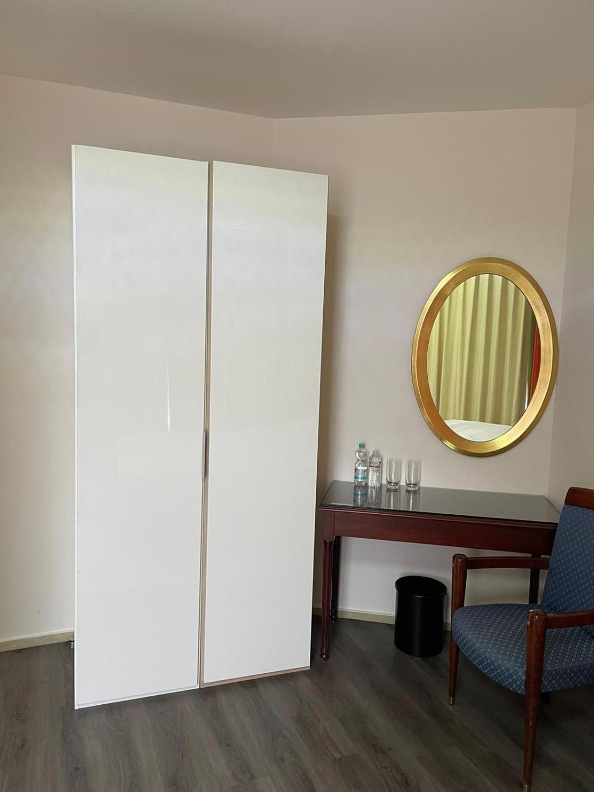 Eventhaus Aparthotel Panzweiler Ngoại thất bức ảnh