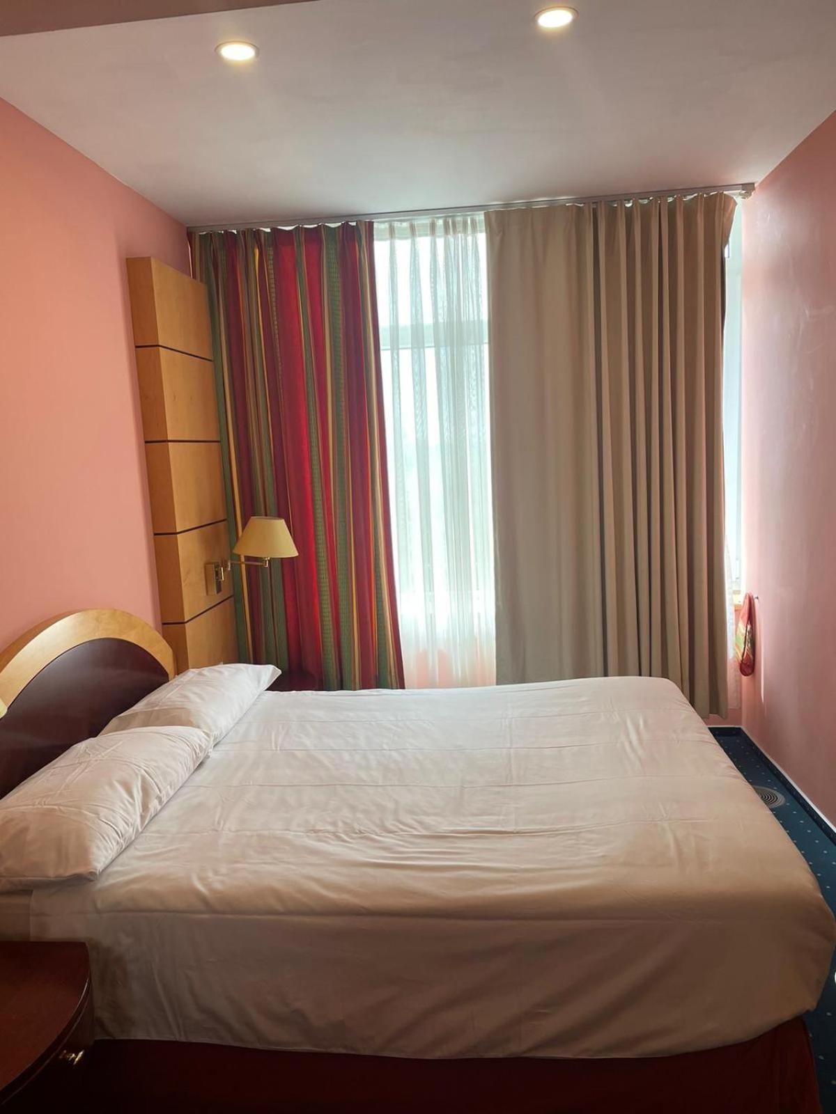 Eventhaus Aparthotel Panzweiler Phòng bức ảnh